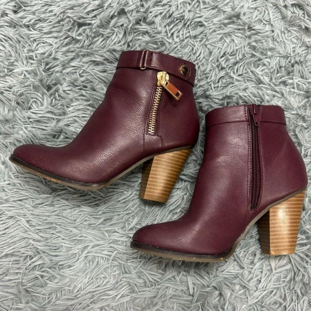 Apt. 9 Women's Footwear